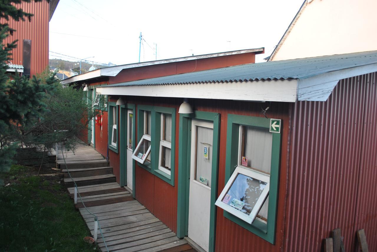 Hostel Los Cormoranes Ushuaia Exterior photo